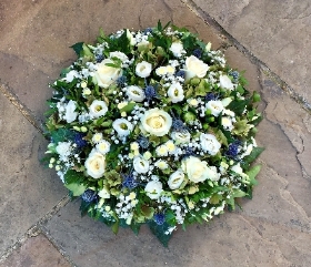 Seasonal White Posy