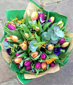 Mixed Spring Orange and Blues