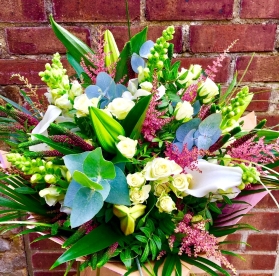 New: Luxury Winter Florist choice