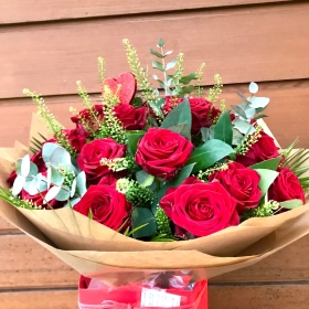 Luxurious Naomi Red Roses